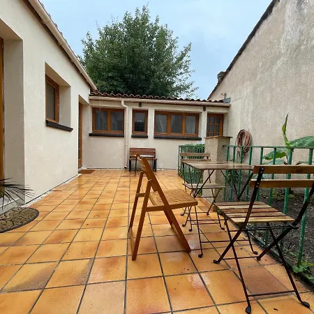 Proche Bordeaux Centre, Kedge,stade ,hopitaux Et Universitee Cosy Avec Cuisine Equipee Et Terrasse Ensoleillee 아파트 탈렌체